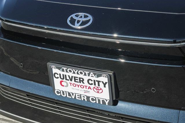 New 2026 Toyota bZ FWD image 6