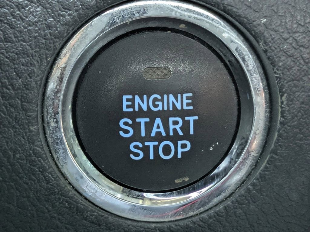 Used 2018 Toyota 4Runner Limited AWD/4WD image 29