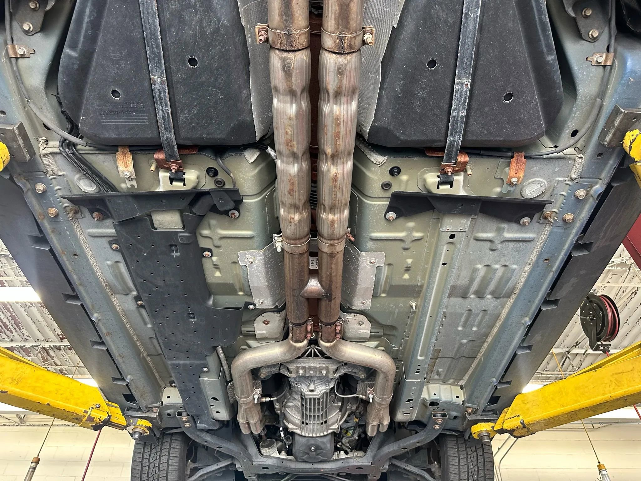 Used 2016 Ford Mustang GT Premium w/ GT Performance Package image 40