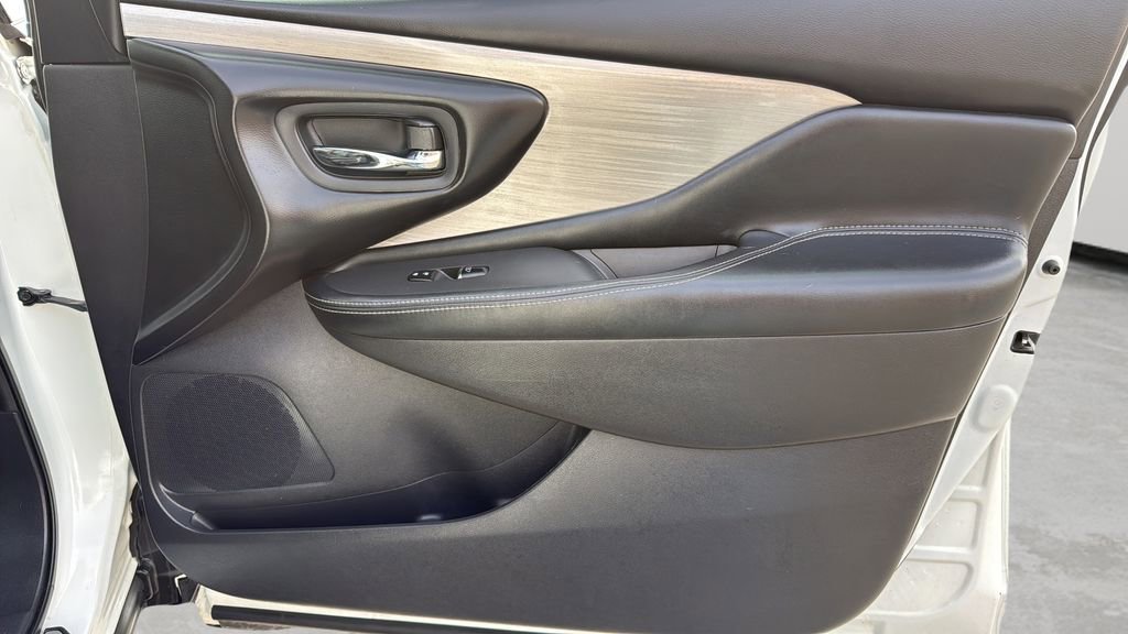 Used 2017 Nissan Murano SL AWD/4WD image 10