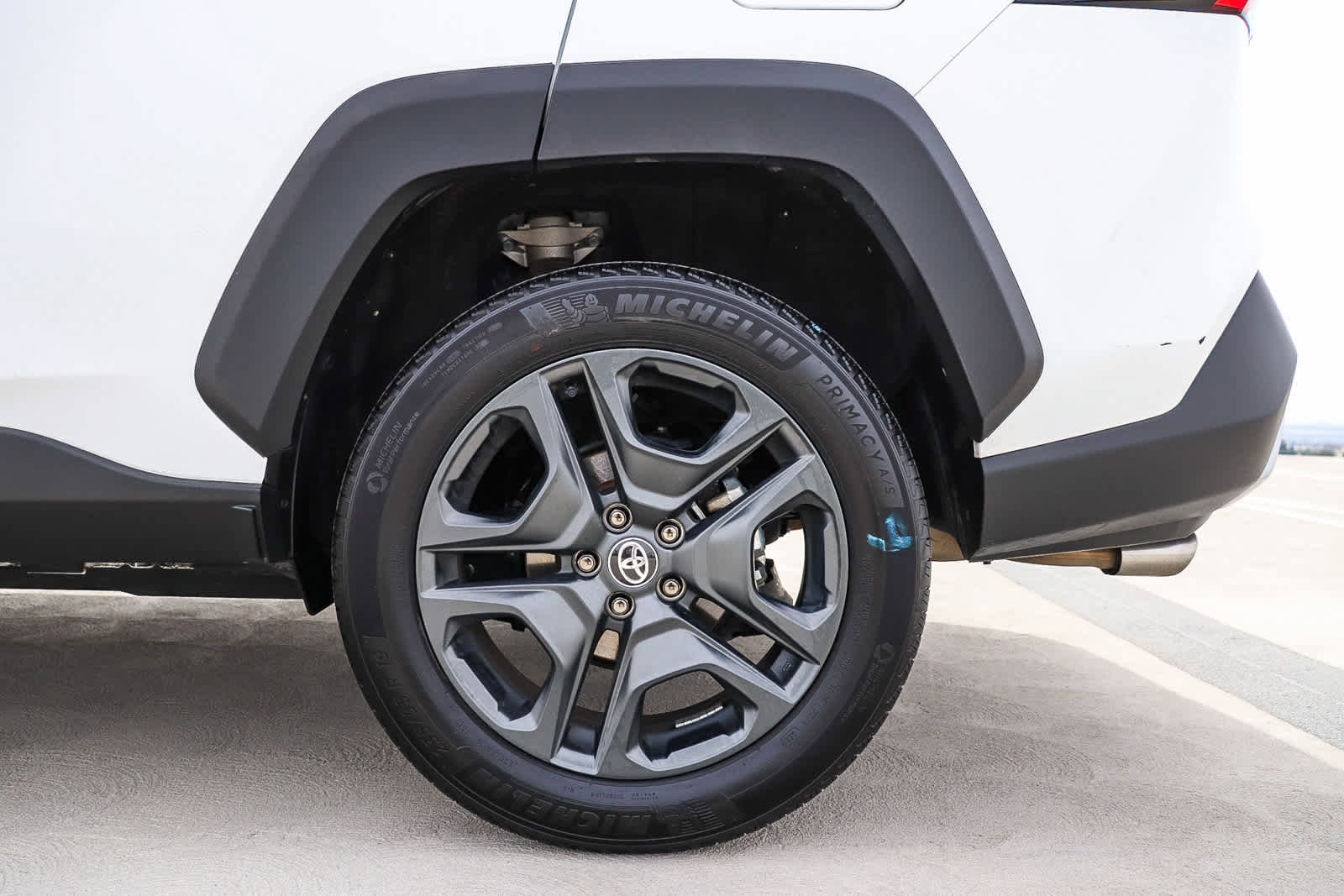 Used 2024 Toyota RAV4 Adventure image 10