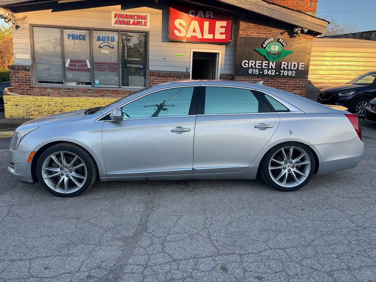 Used 2013 Cadillac XTS Premium AWD/4WD image 2