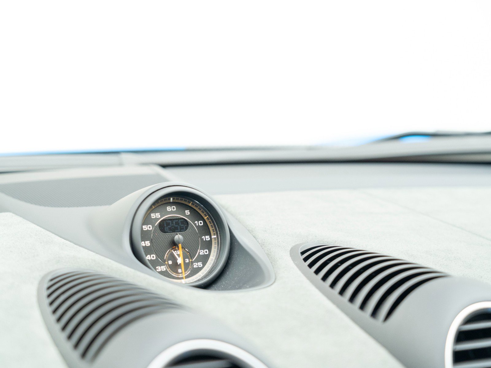 Certified 2025 Porsche 718 Cayman GT4 RS image 26