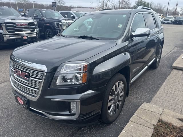 Used 2017 GMC Terrain Denali image 3
