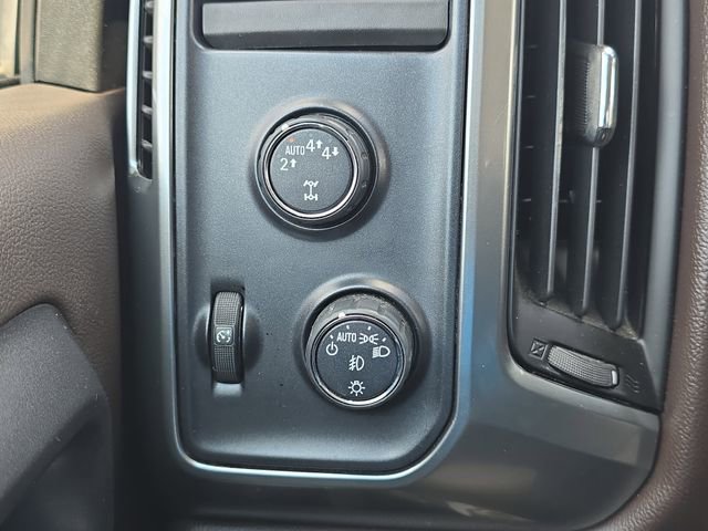 Used 2017 Chevrolet Silverado 1500 LT w/ Texas Edition image 25