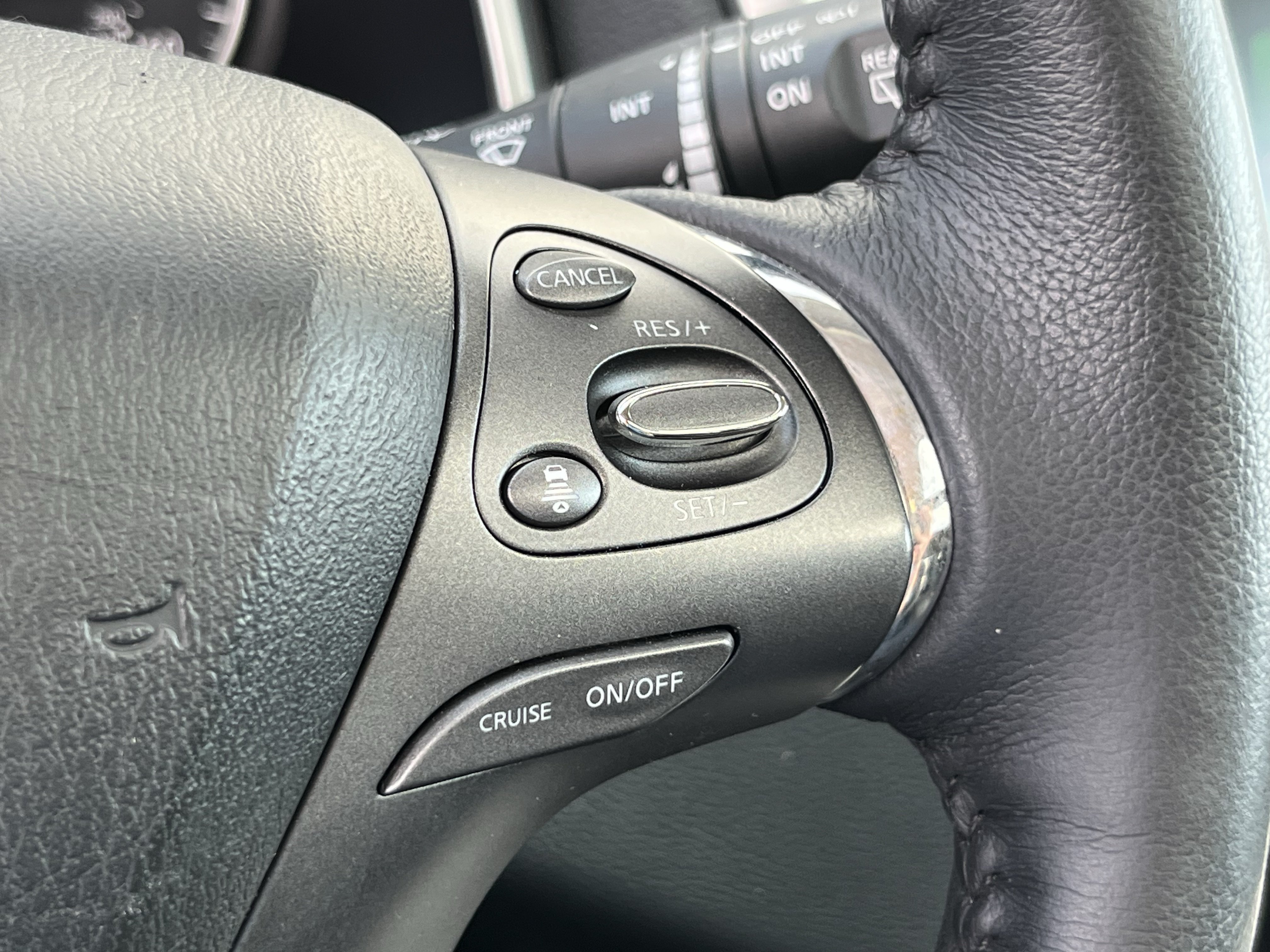Used 2023 Nissan Murano SL w/ SL Moonroof Package AWD/4WD image 27