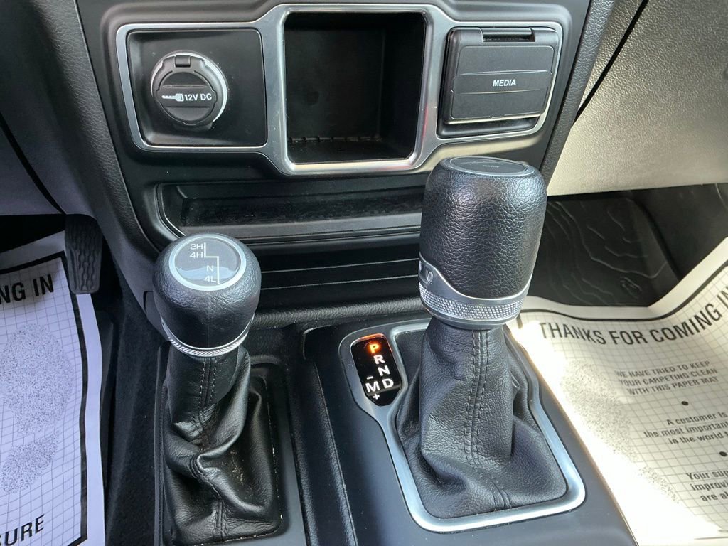 Used 2020 Jeep Gladiator Sport w/ Trailer Tow Package image 30