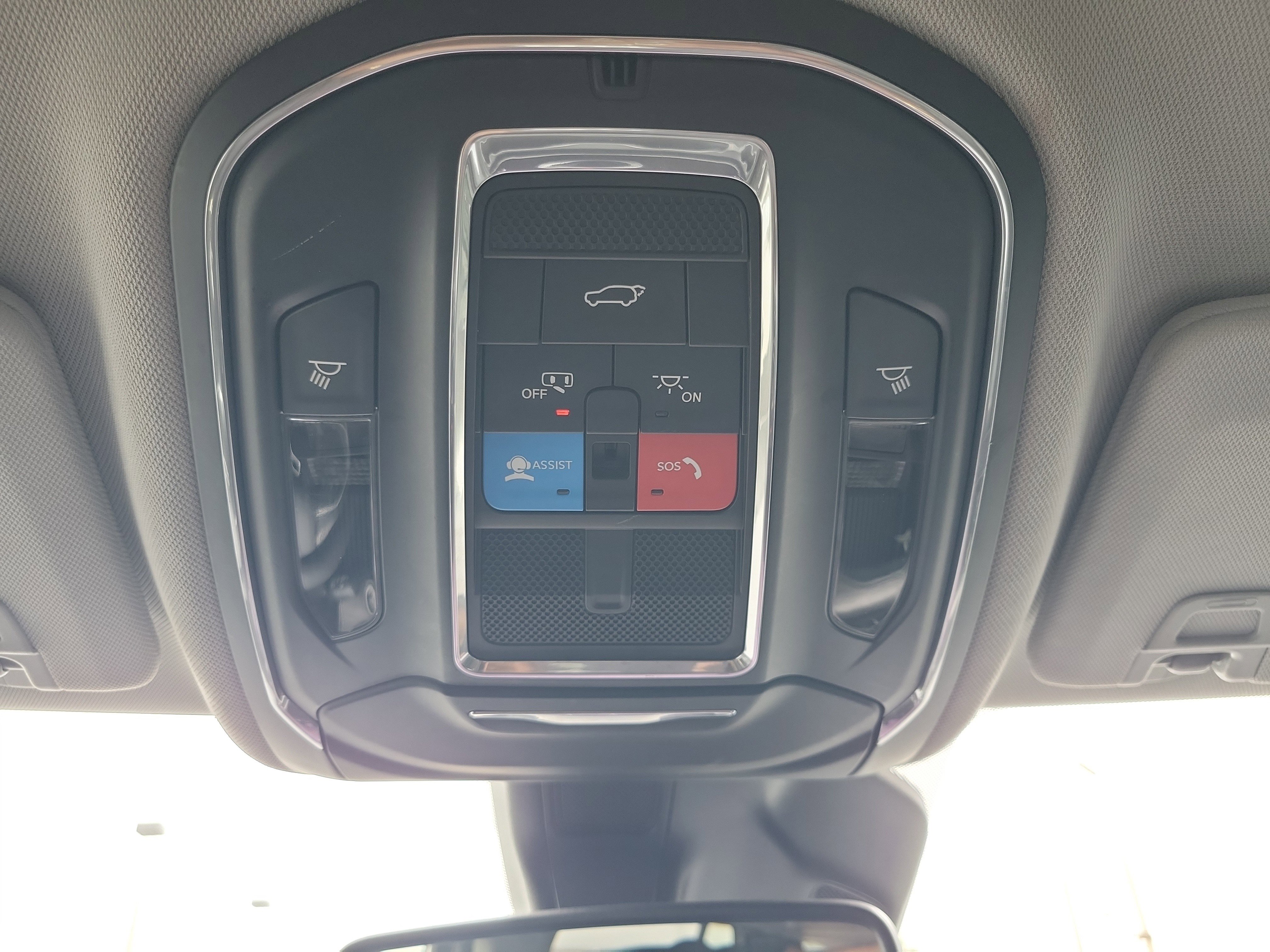 Used 2023 Jeep Grand Cherokee Limited image 31
