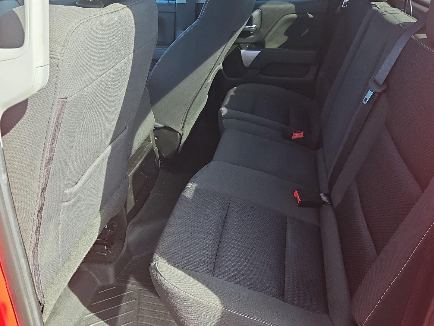 Used 2018 Chevrolet Silverado 1500 LT w/ All Star Edition AWD/4WD image 16