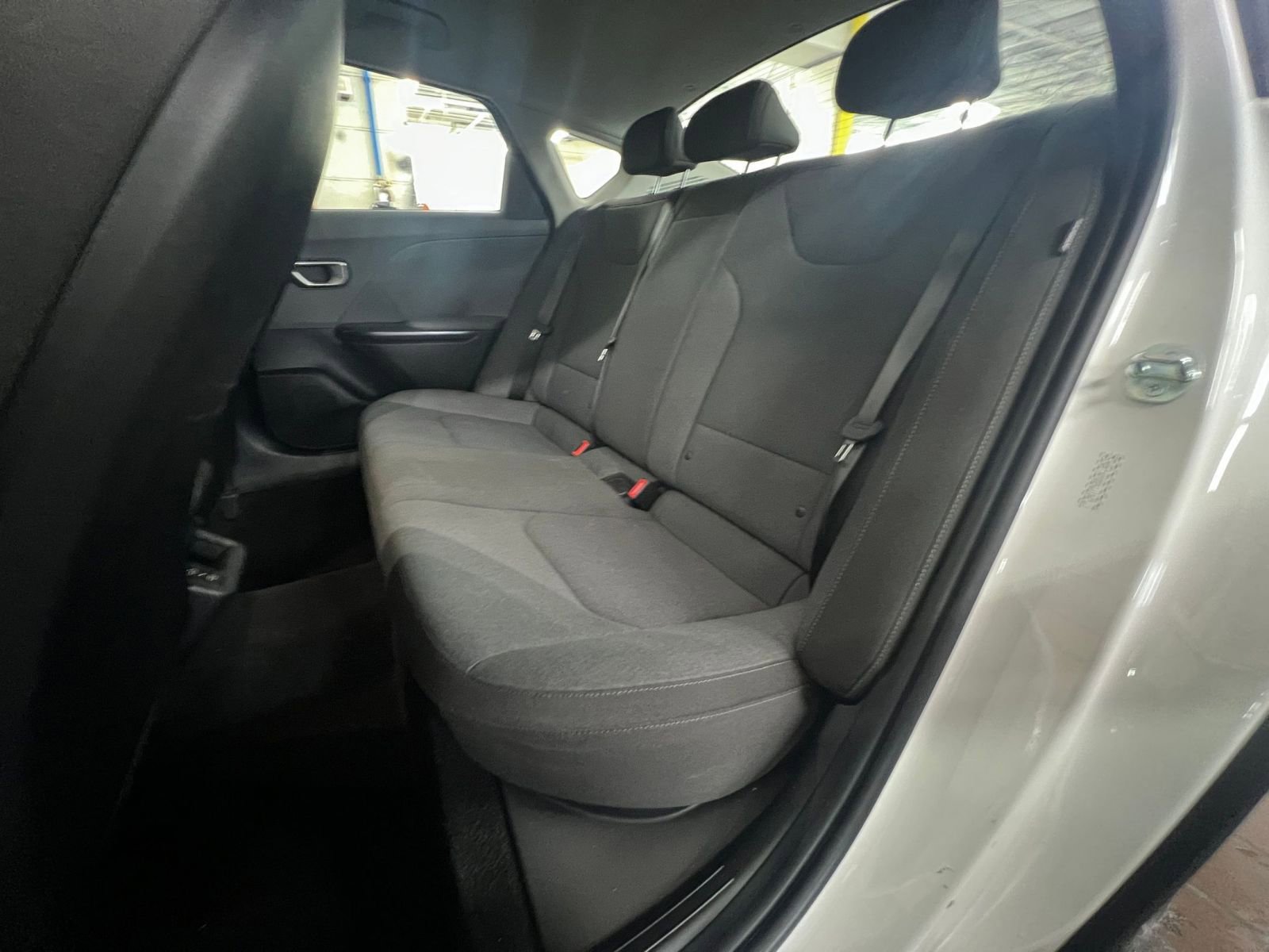 Used 2025 Kia K4 FWD image 34