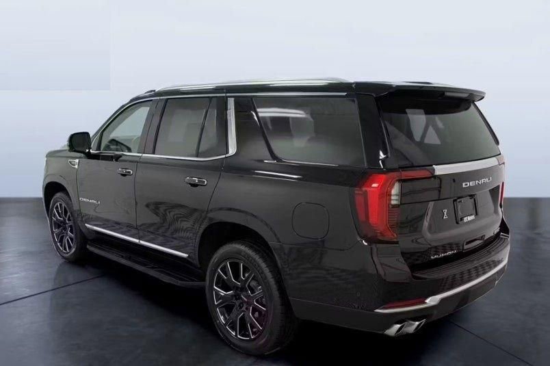 Used 2025 GMC Yukon Denali image 7