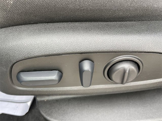 Used 2024 Chevrolet Blazer LT w/ Convenience Package image 12