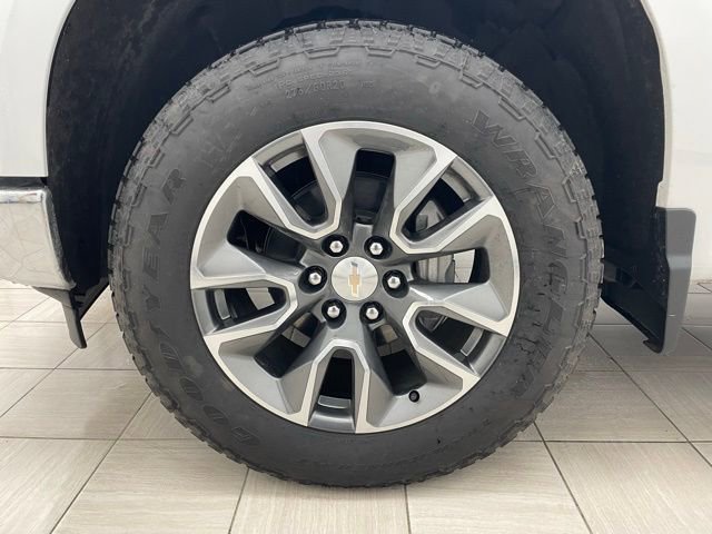 Certified 2025 Chevrolet Silverado 1500 LT image 7