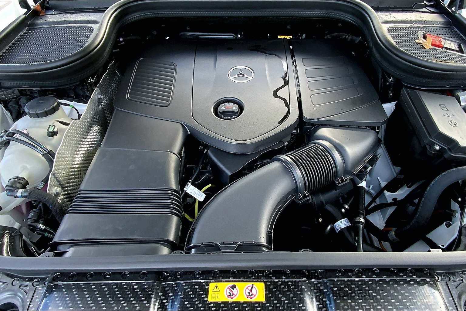 Certified 2025 Mercedes-Benz GLE 350 4MATIC image 20