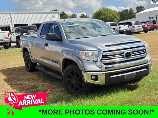 Used 2017 Toyota Tundra SR5 w/ SR5 Upgrade Package RWD image 1