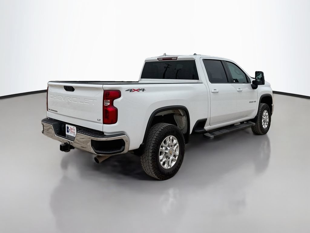 Used 2024 Chevrolet Silverado 3500 LT AWD/4WD image 7
