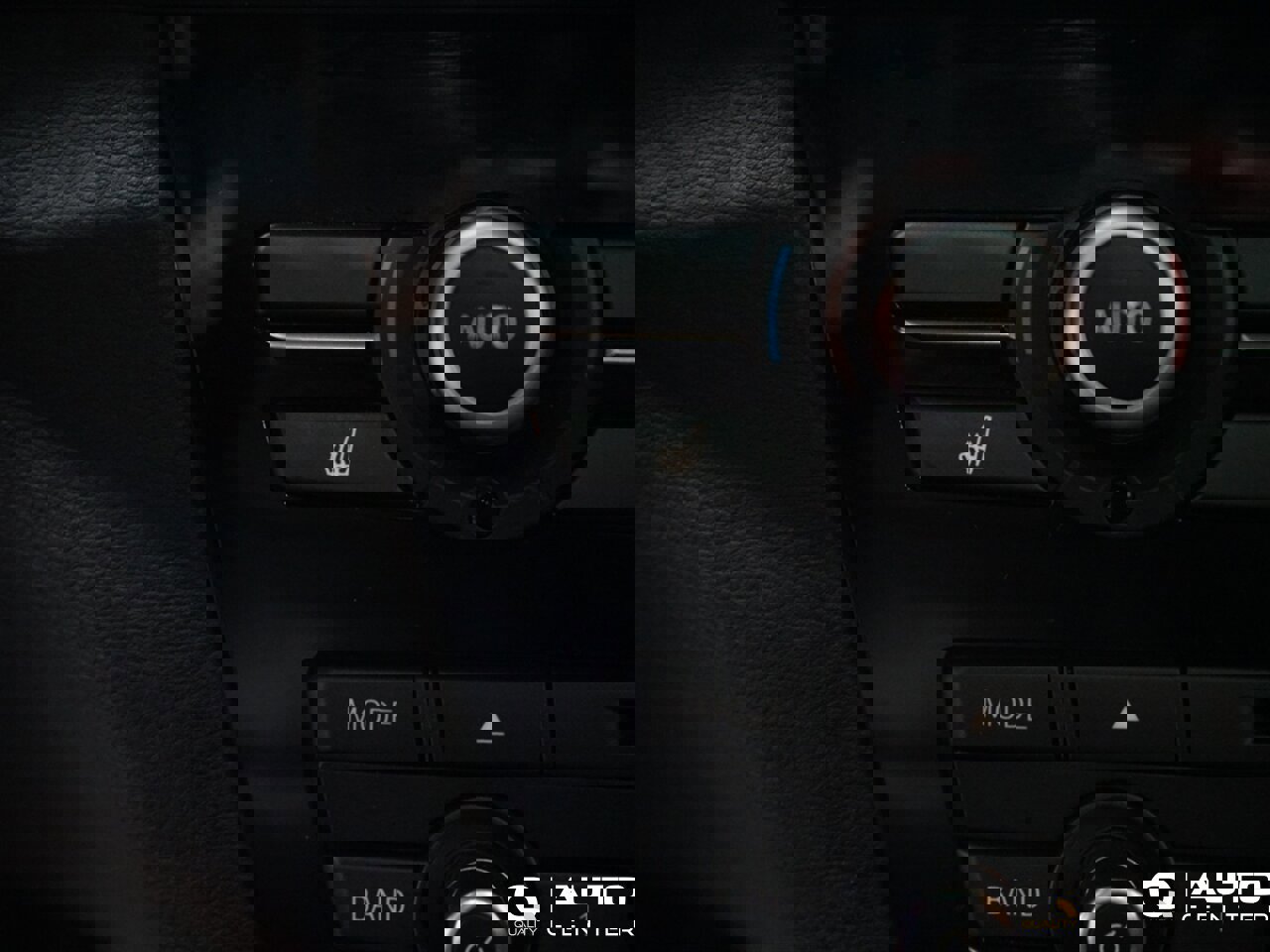 Used 2018 BMW X4 xDrive28i image 25