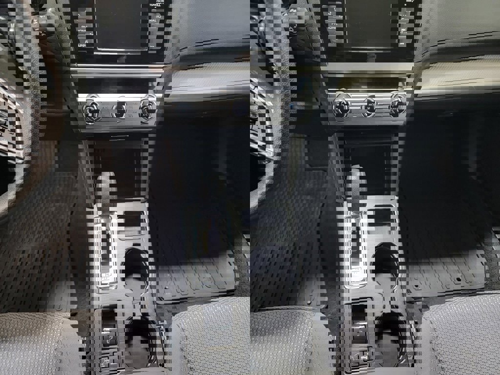 Used 2018 Subaru Outback 2.5i image 20