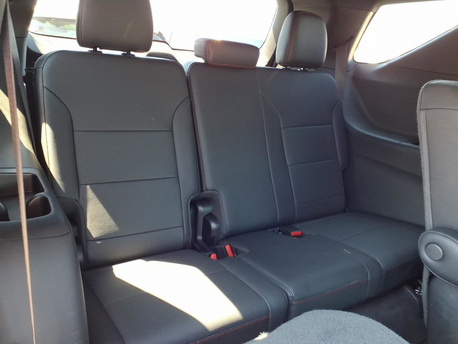 Used 2024 Chevrolet Traverse Z71 w/ LPO, Floor Liner Package image 9