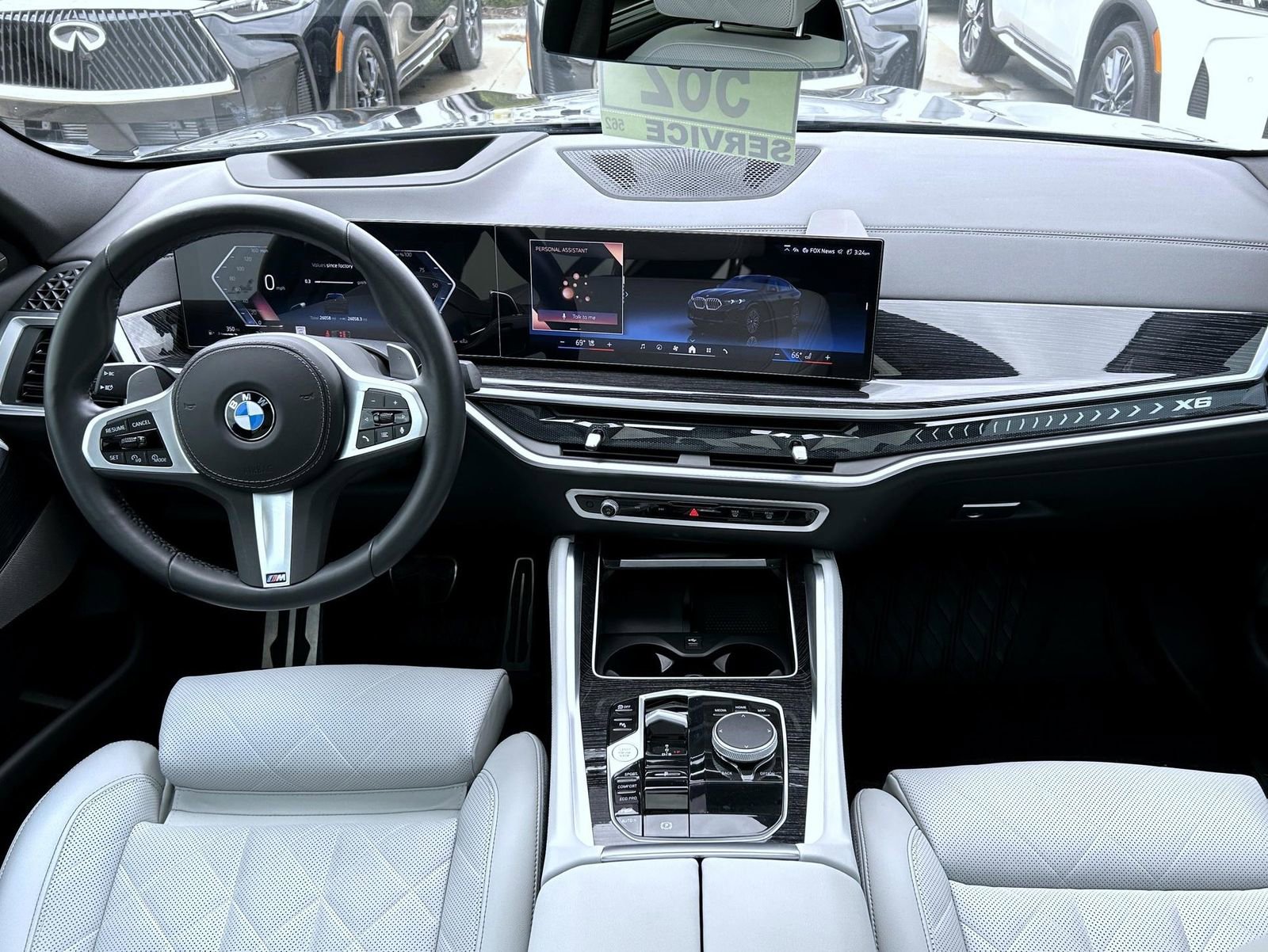 Used 2024 BMW X6 xDrive40i w/ Premium Package image 12