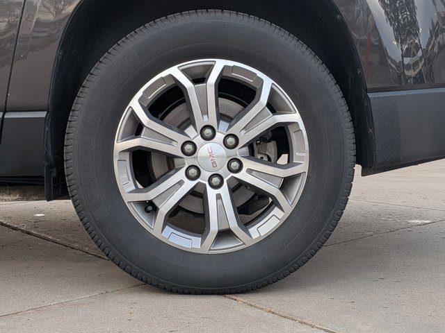 Used 2015 GMC Acadia SLT image 9
