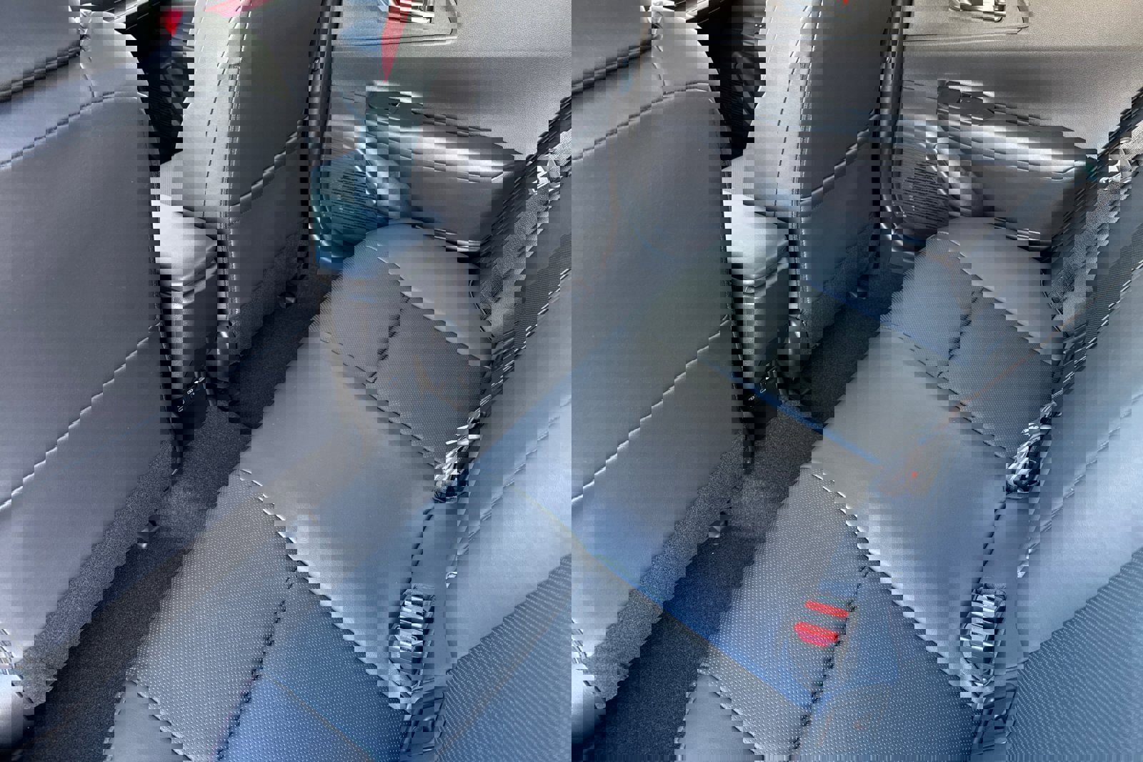 New 2026 Toyota Prius Plug-In Hybrid image 13