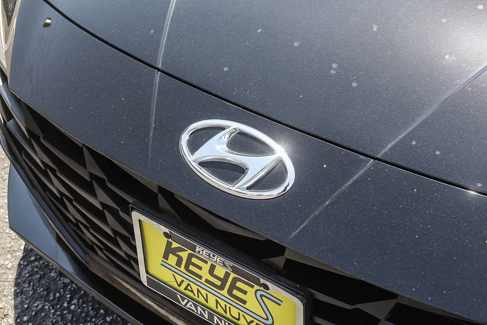 Certified 2023 Hyundai Elantra SEL w/ Convenience Package FWD image 14