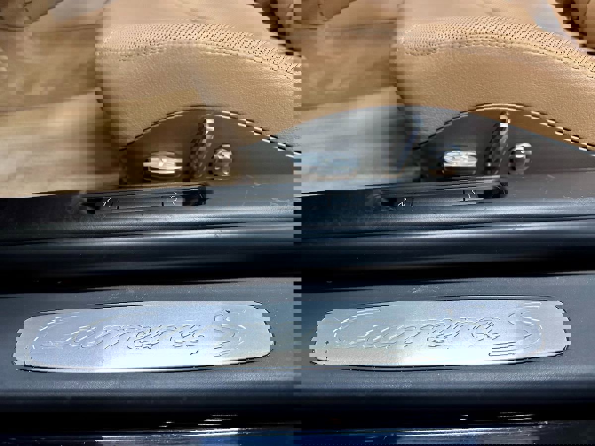 Used 2011 Porsche 911 Carrera S image 17