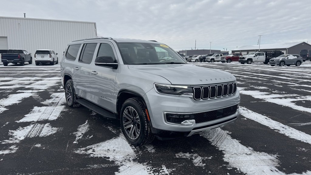 Used 2024 Jeep Wagoneer L Series II w/ Flexible Seating Group