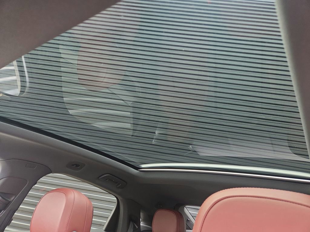 Certified 2025 Porsche Cayenne Coupe image 15