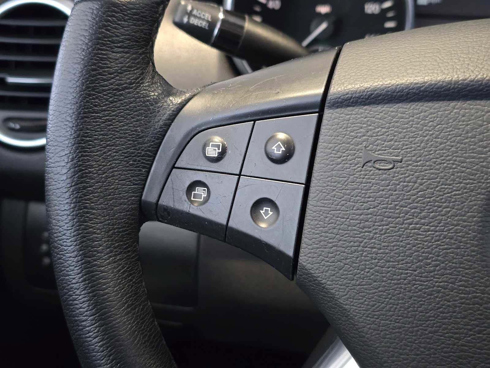 Used 2006 Mercedes-Benz ML 350 4MATIC image 31
