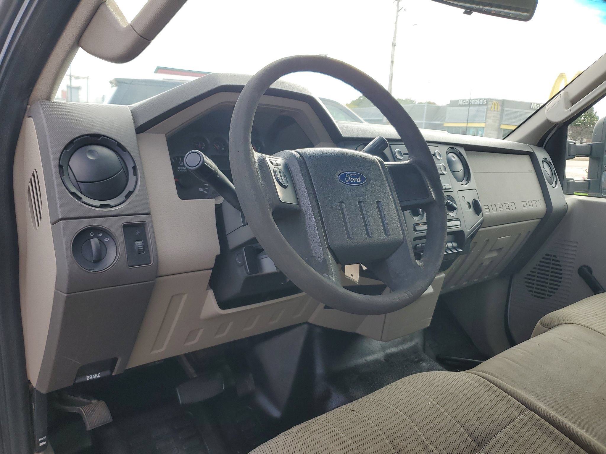Used 2009 Ford F350 XL RWD image 11
