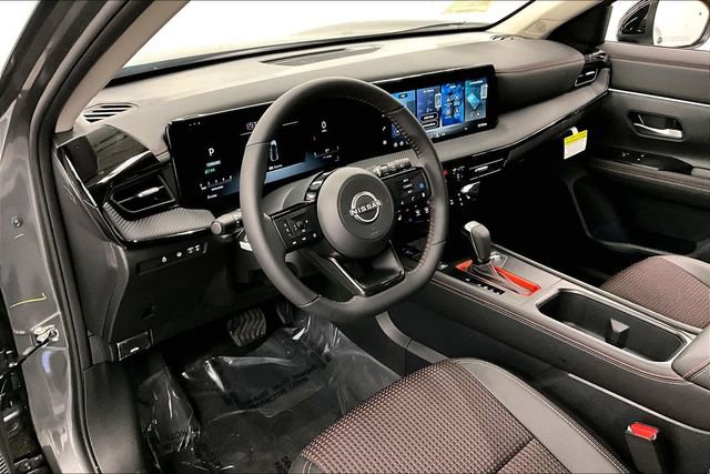 New 2026 Nissan Kicks SR w/ SR Premium Package image 7