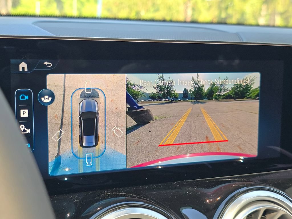New 2026 Mercedes-Benz GLB 250 4MATIC image 29
