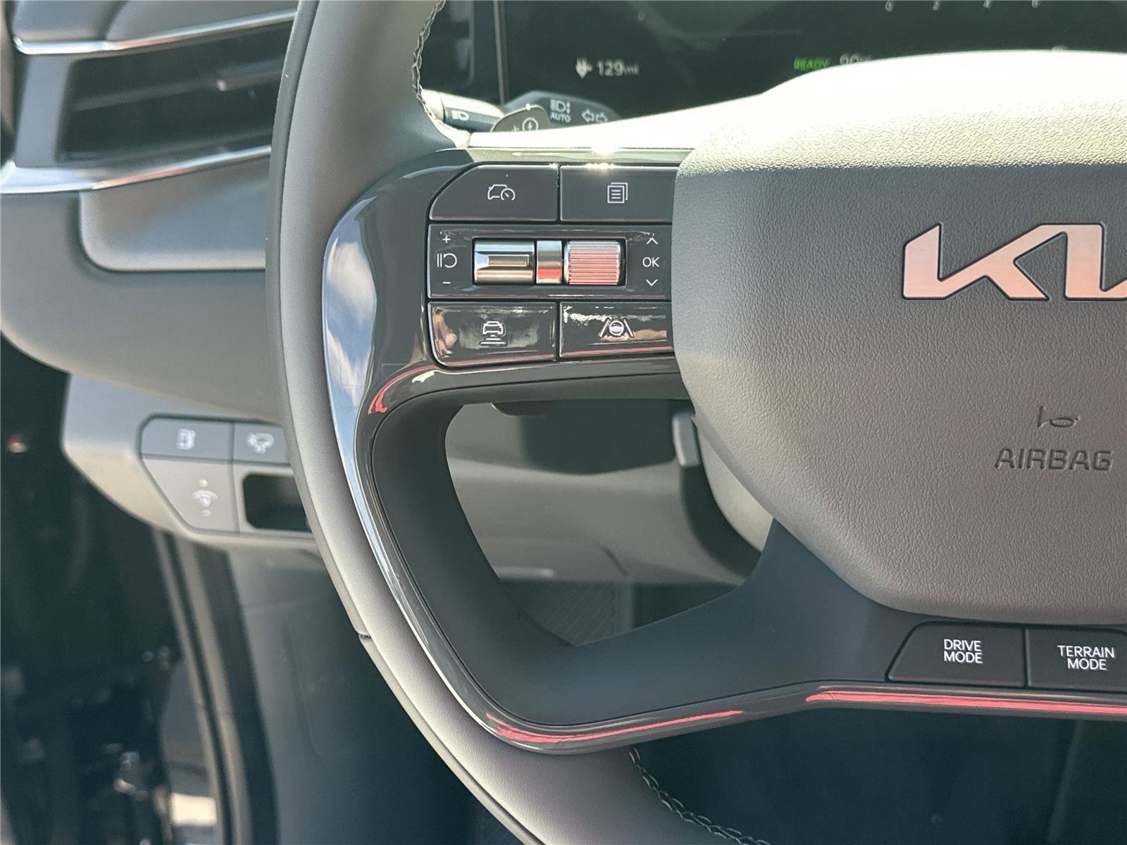 New 2026 Kia EV9 Land image 12