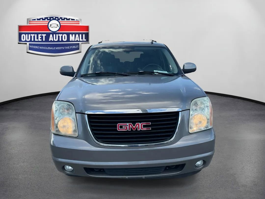 Used 2007 GMC Yukon SLT w/ SLT Preferred Equipment Group image 8