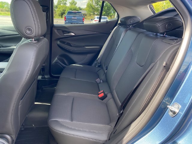 Certified 2024 Buick Encore GX Preferred AWD/4WD image 17