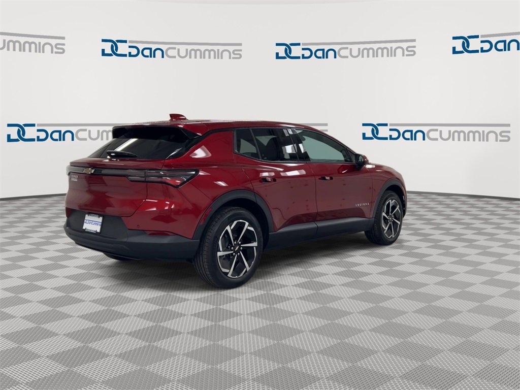 New 2026 Chevrolet Equinox EV LT image 8