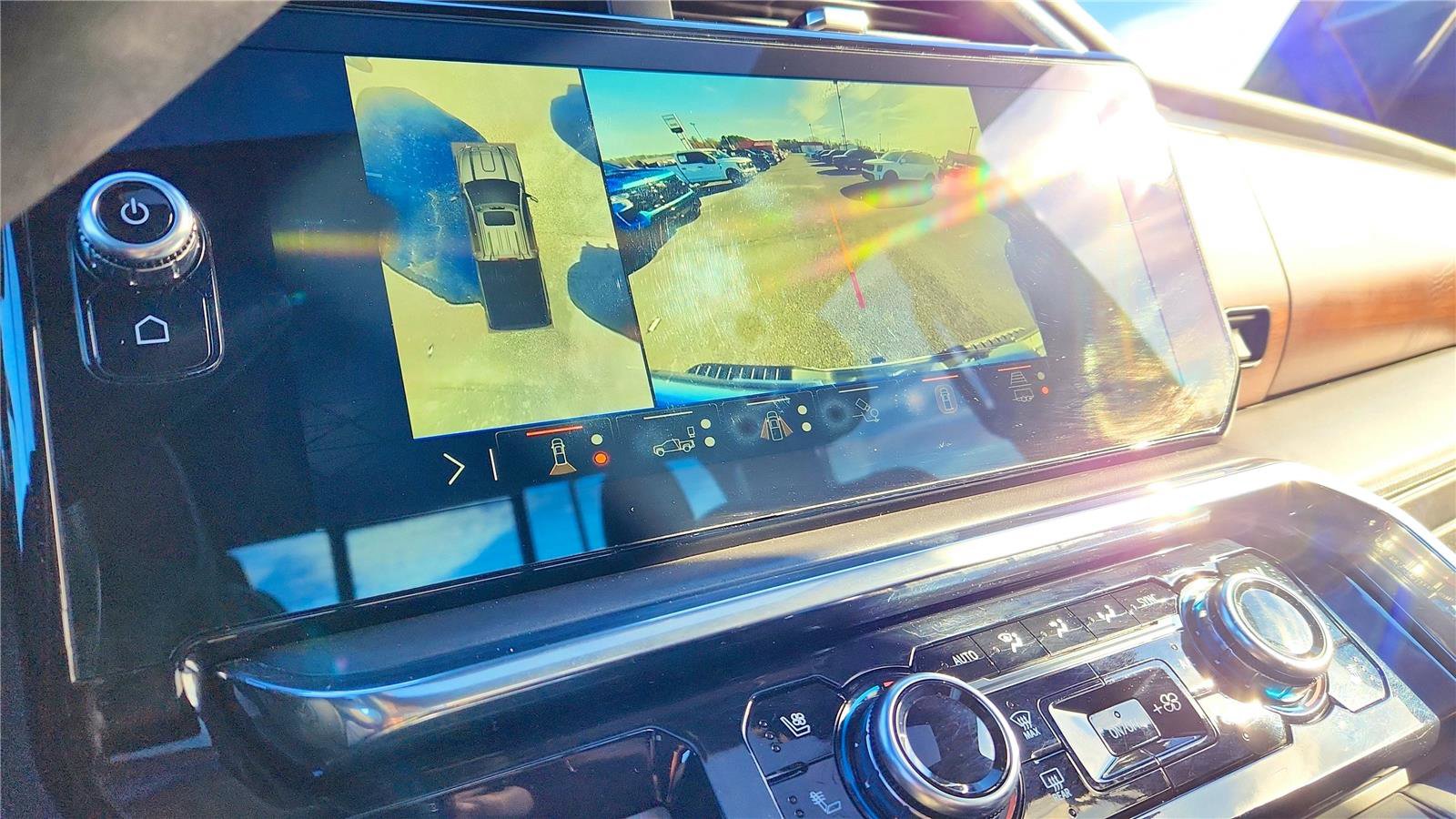 Used 2024 GMC Sierra 2500 Denali Ultimate image 29