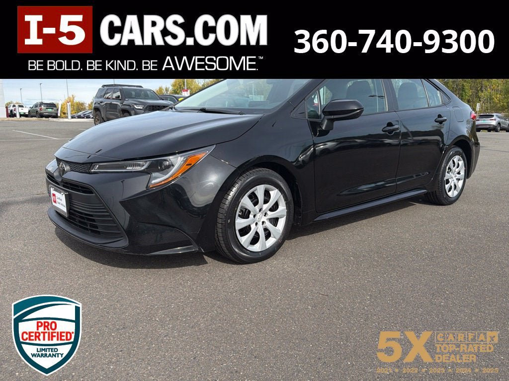 Used 2024 Toyota Corolla LE FWD image 1