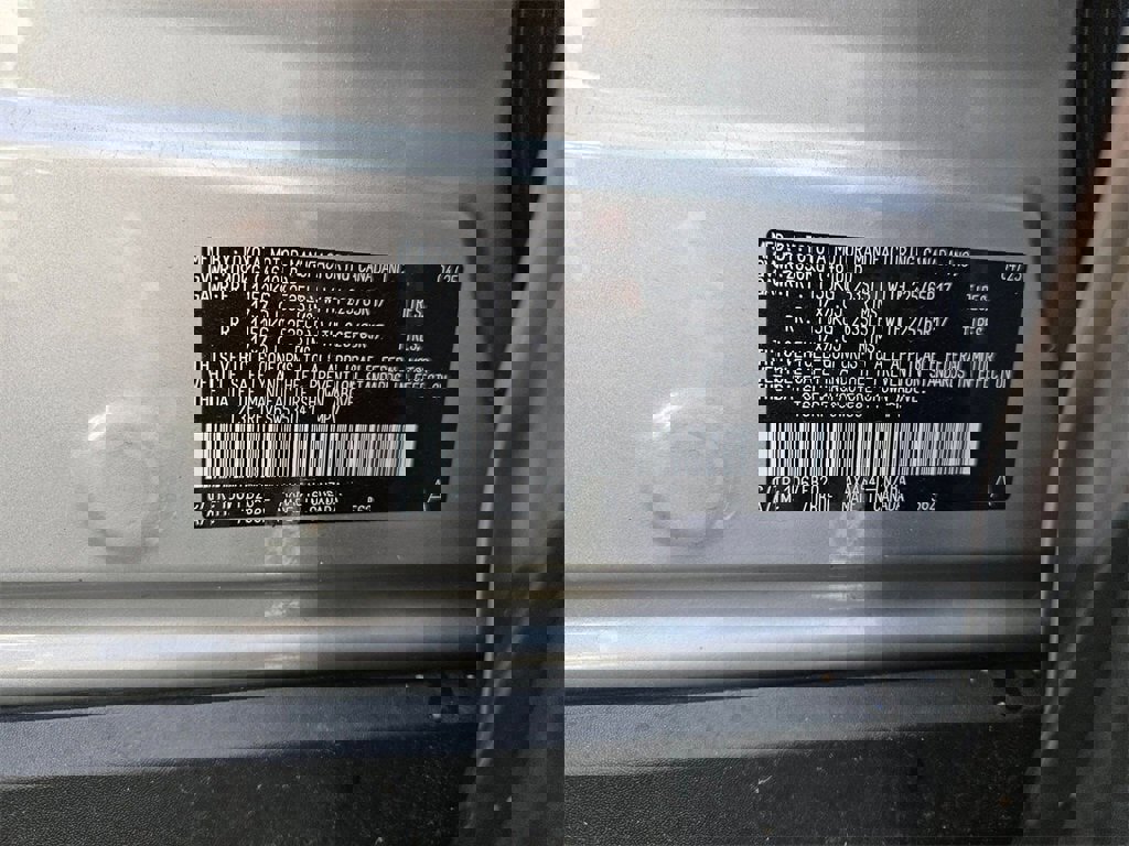 Certified 2025 Toyota RAV4 LE image 27