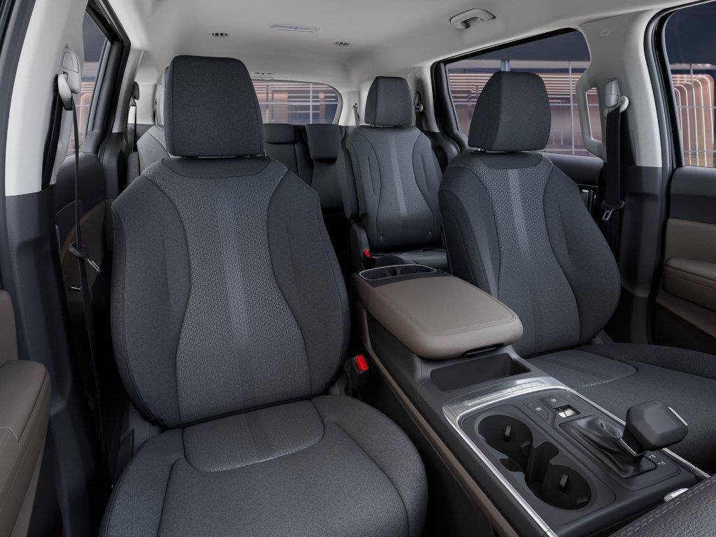 New 2027 Kia Carnival LX FWD image 15