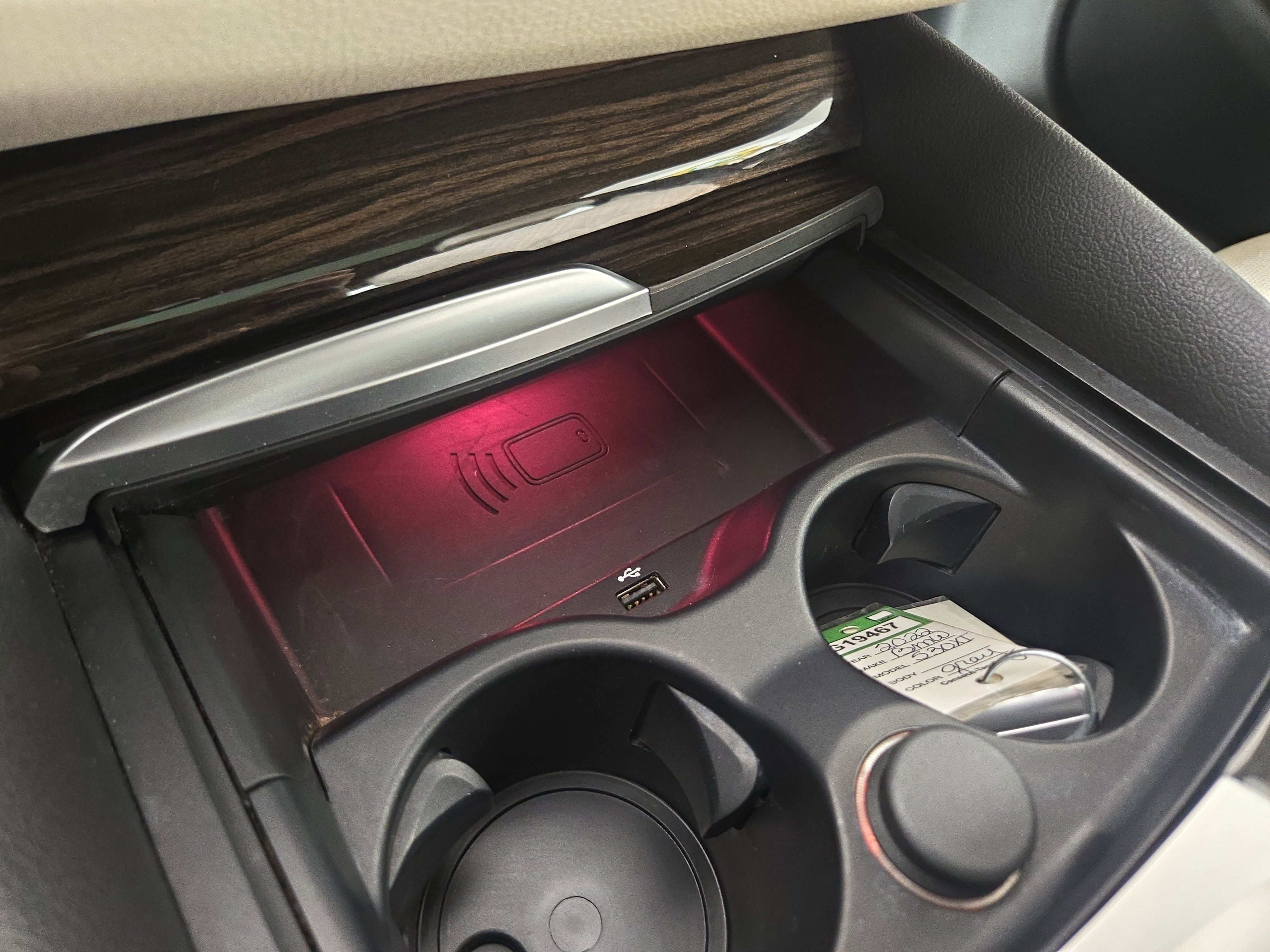 Used 2022 BMW 530i xDrive w/ Executive Package image 28