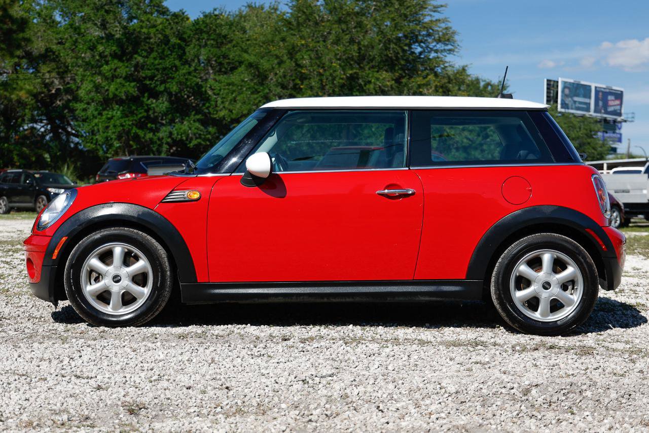 Used 2008 MINI Cooper Hardtop FWD image 3
