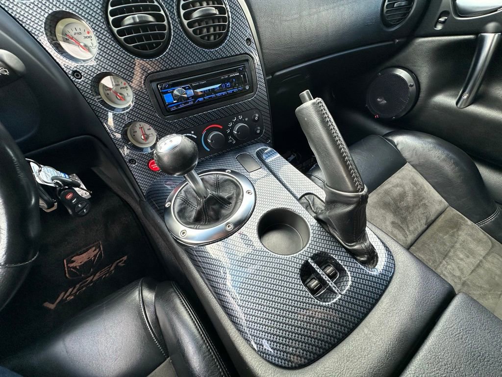 Used 2005 Dodge Viper SRT-10 image 6