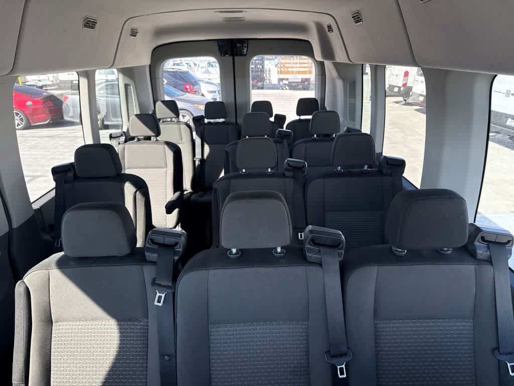 Used 2025 Ford Transit 350 XLT RWD image 9