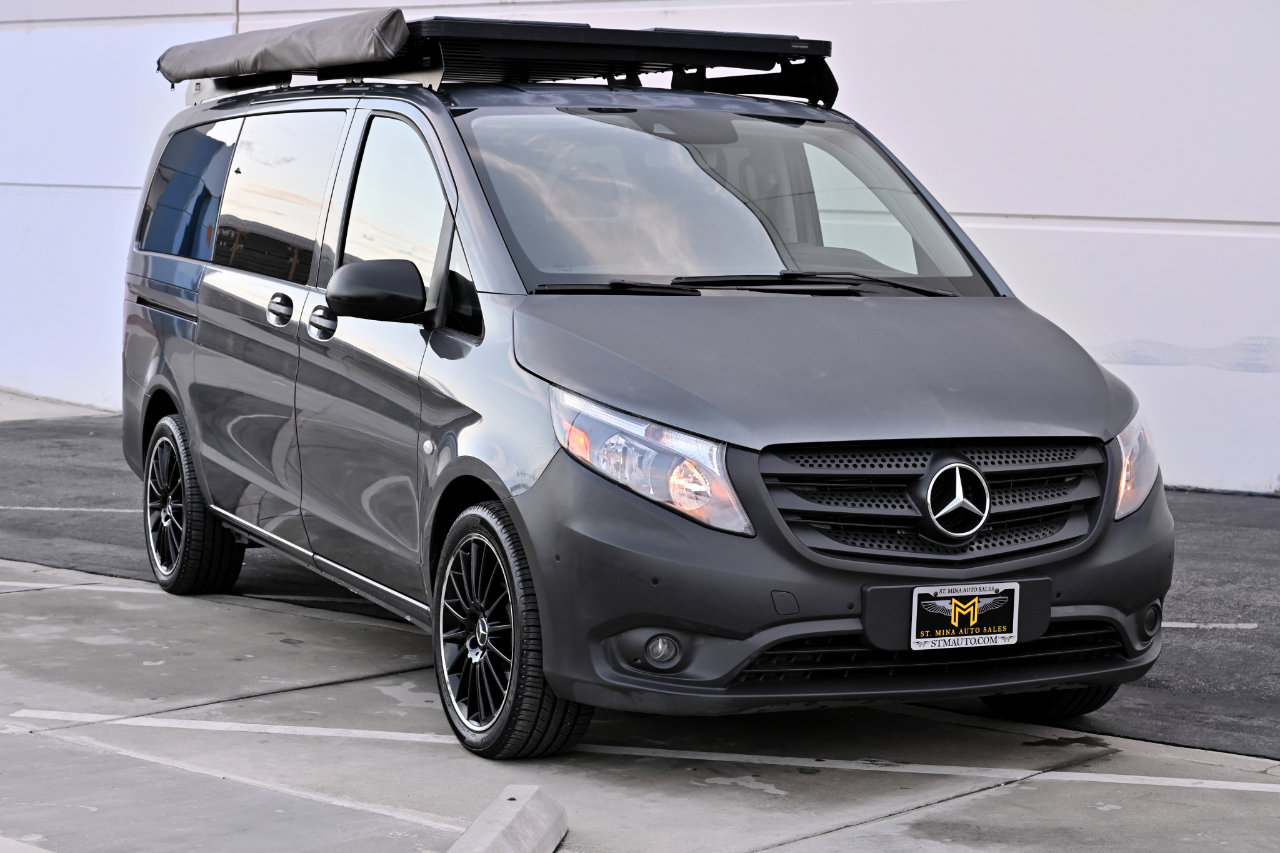 Used 2016 Mercedes-Benz Metris Passenger image 8