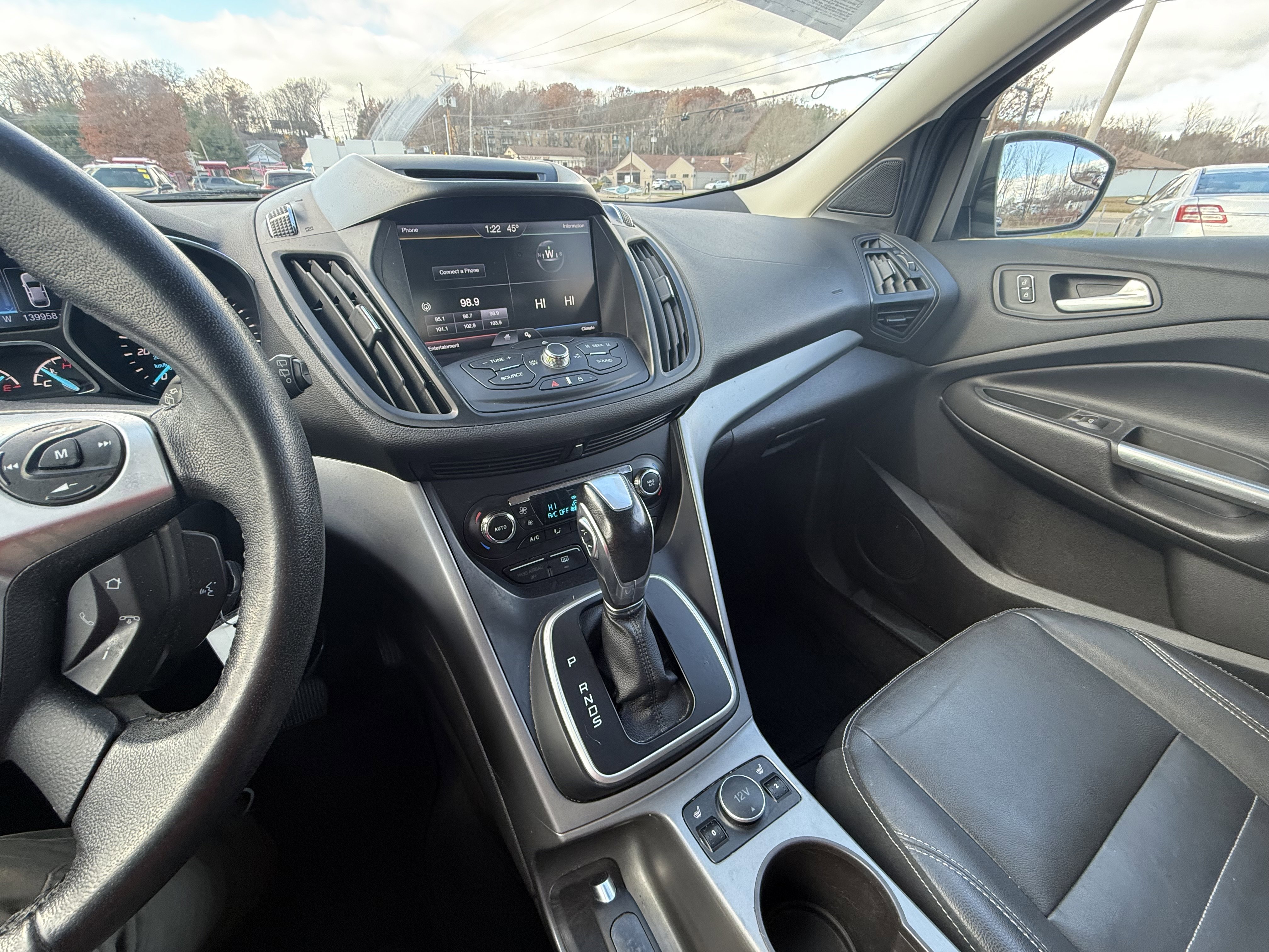 Used 2014 Ford Escape SE w/ Equipment Group 201A image 17