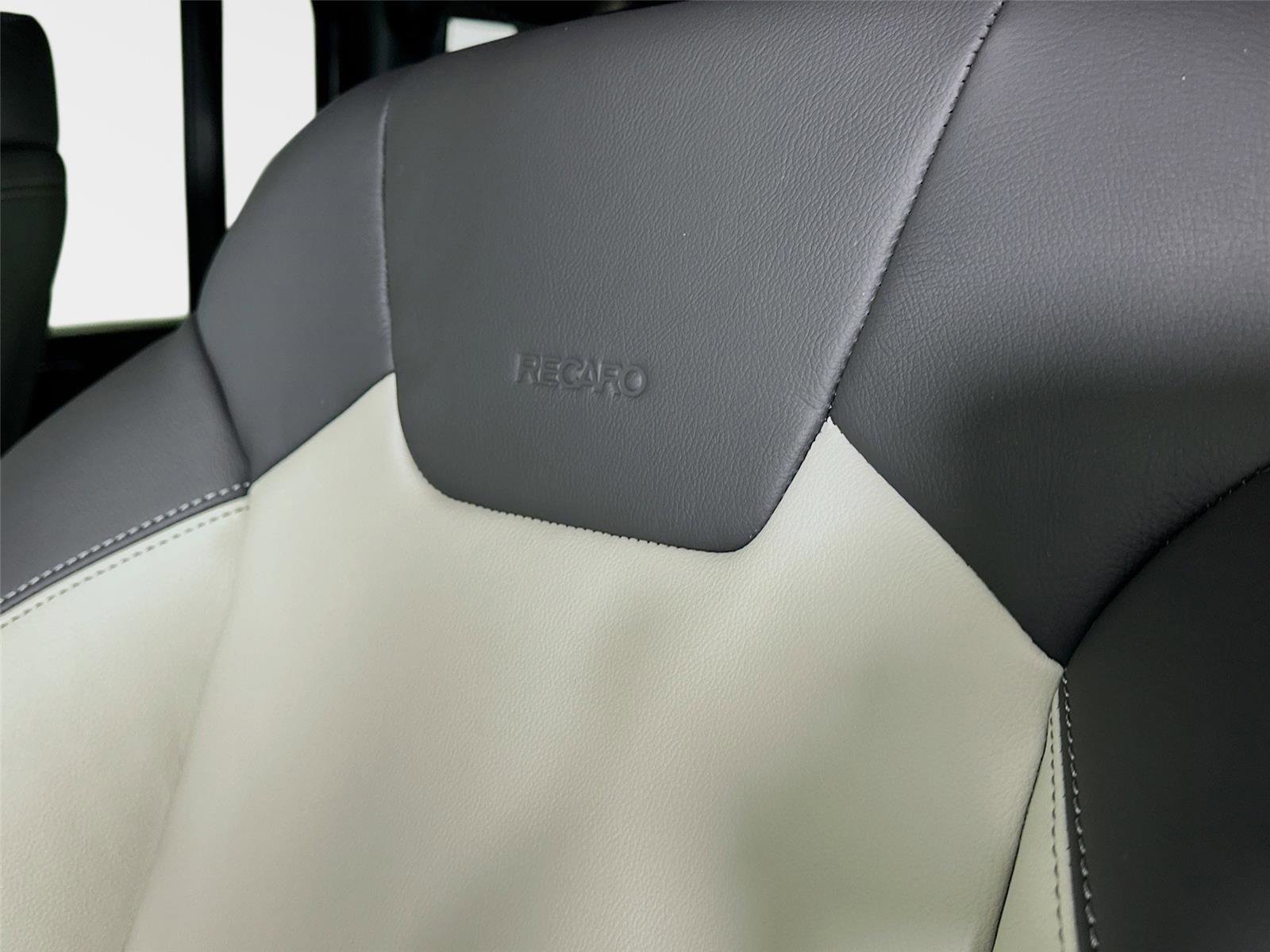 New 2025 INEOS Grenadier Fieldmaster Edition image 40