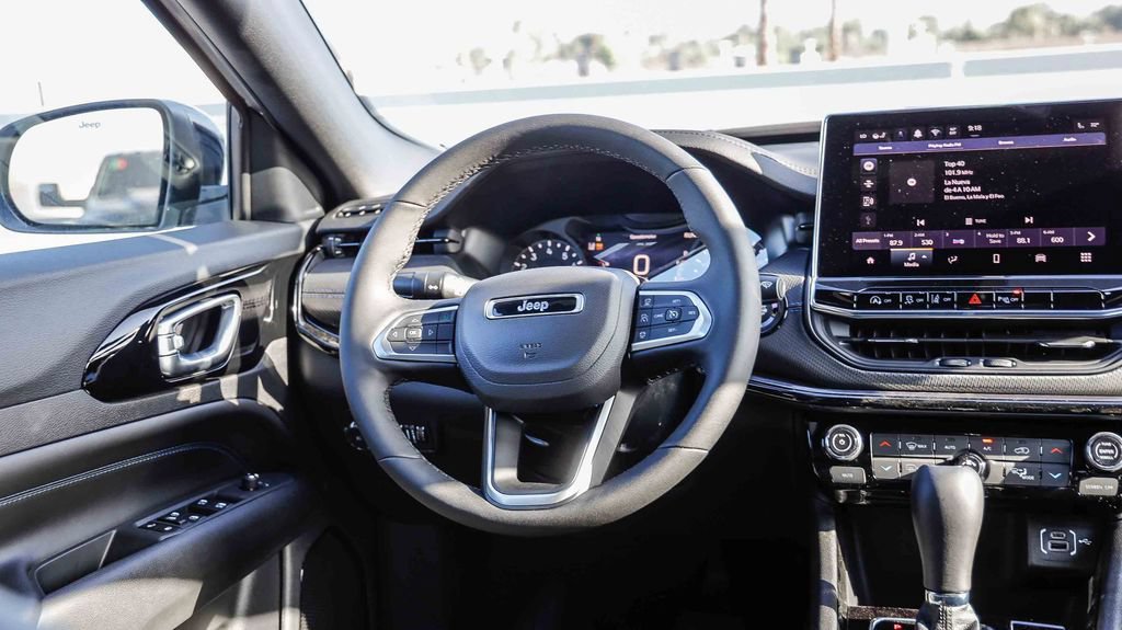 New 2026 Jeep Compass Limited AWD/4WD image 18